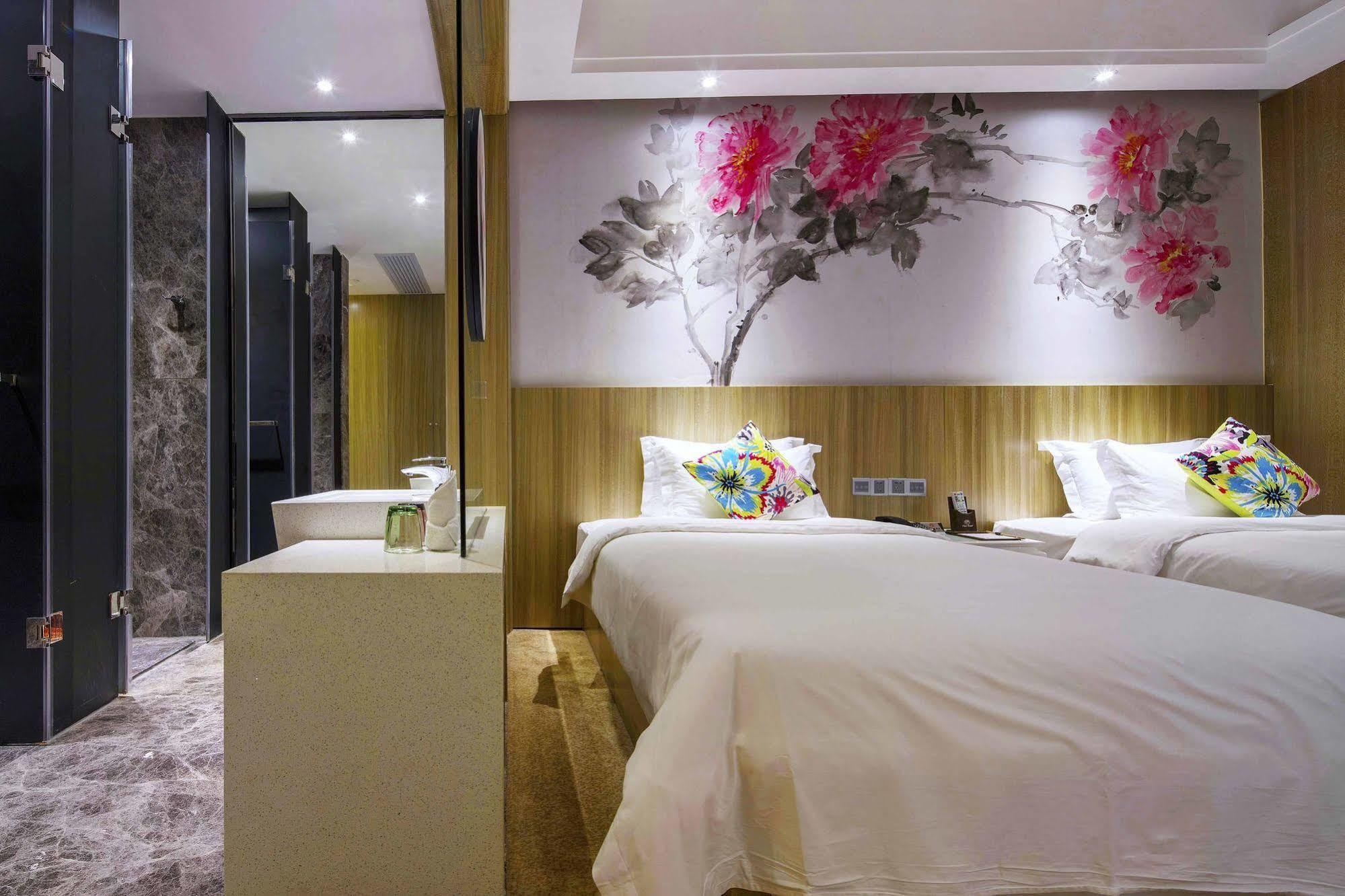 Paco Hotel Tаojin Metro Guangzhou - Free Shuttle Bus For Centen Fair Exterior foto